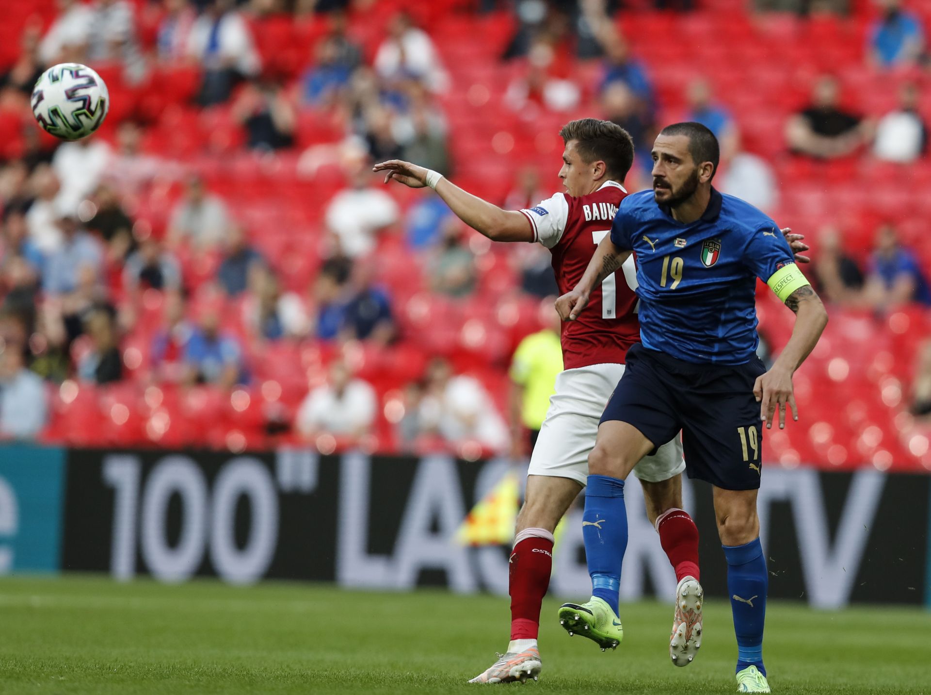 奥地利队力挫对手,成功晋级 奥地利队力挫对手,成功晋级