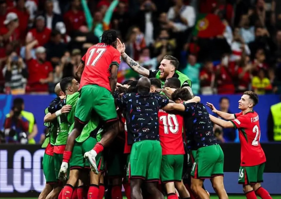 欧洲杯预选赛战况激烈,强队表现抢眼 欧洲杯预选赛战况激烈,强队表现抢眼