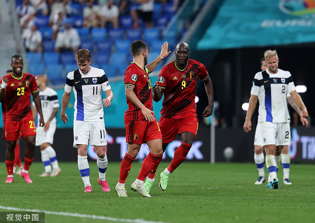 比利时轻松取胜芬兰，提前锁定小组头名