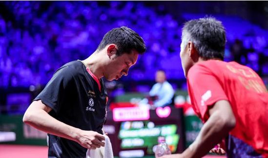 英格兰队横扫法国队，许昕关键制胜