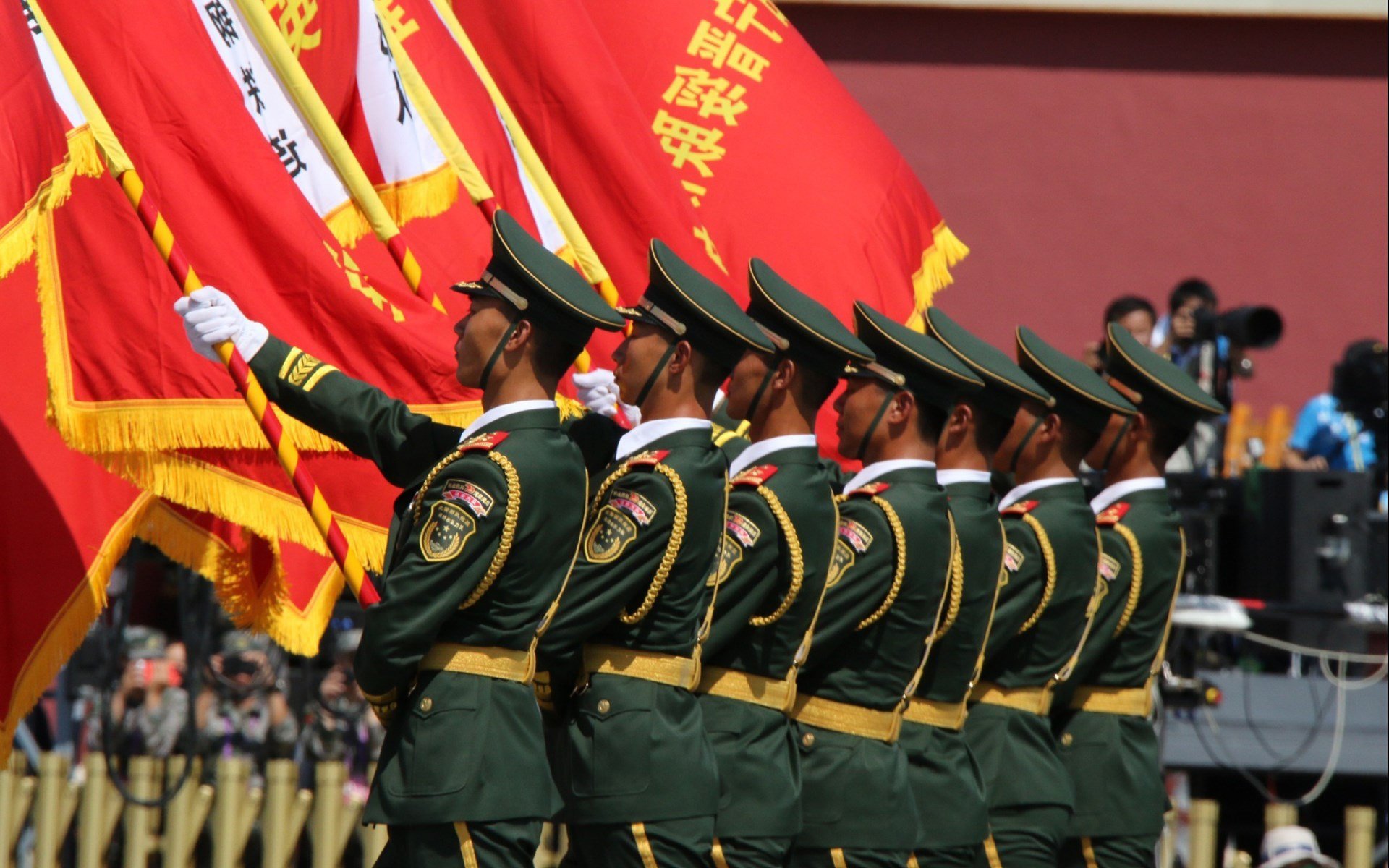 一个人的决赛,当马克西照亮欧冠半决赛之夜