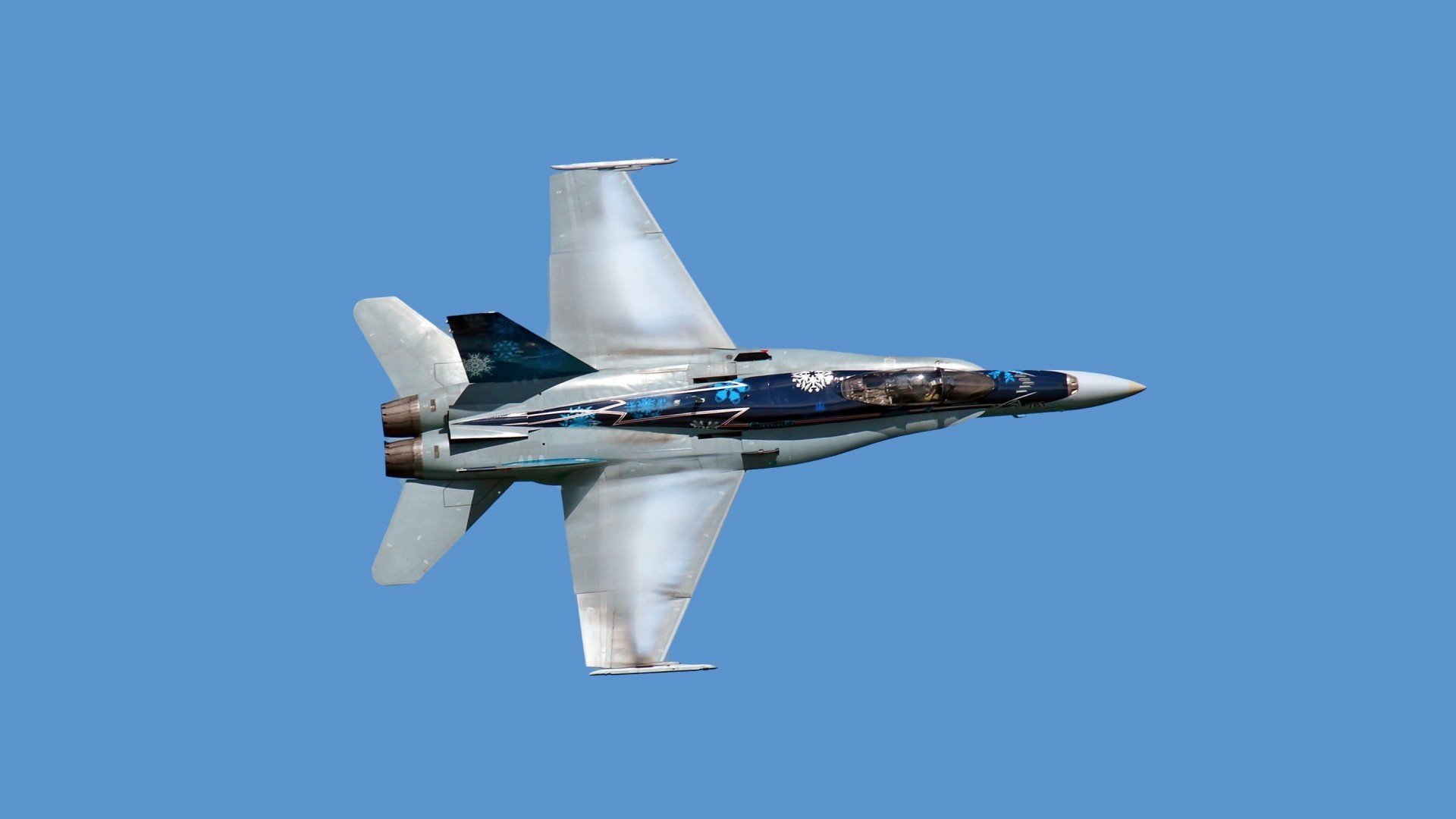 铁壁与利刃，戈贝尔关键封盖锁定胜局，爵士全面压制深圳队