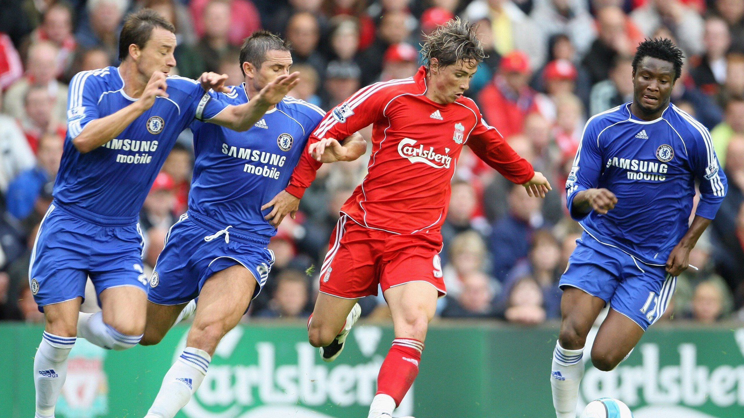 月光下的燎原之火,当皮克的冷静映照皇马的铁血